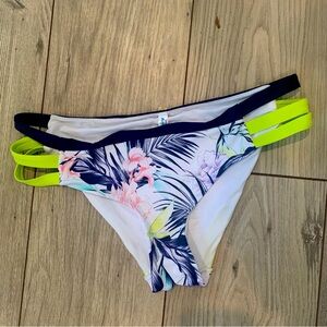 La Vie en rose bottom NWT med